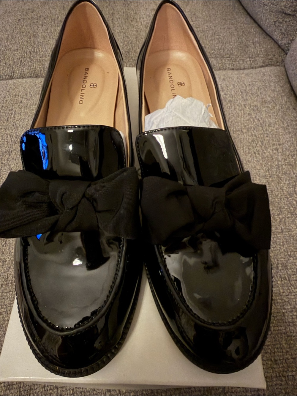 NIB Bandolino Black Patent Bow Loafers for Women - Shiny Slip-On Flats